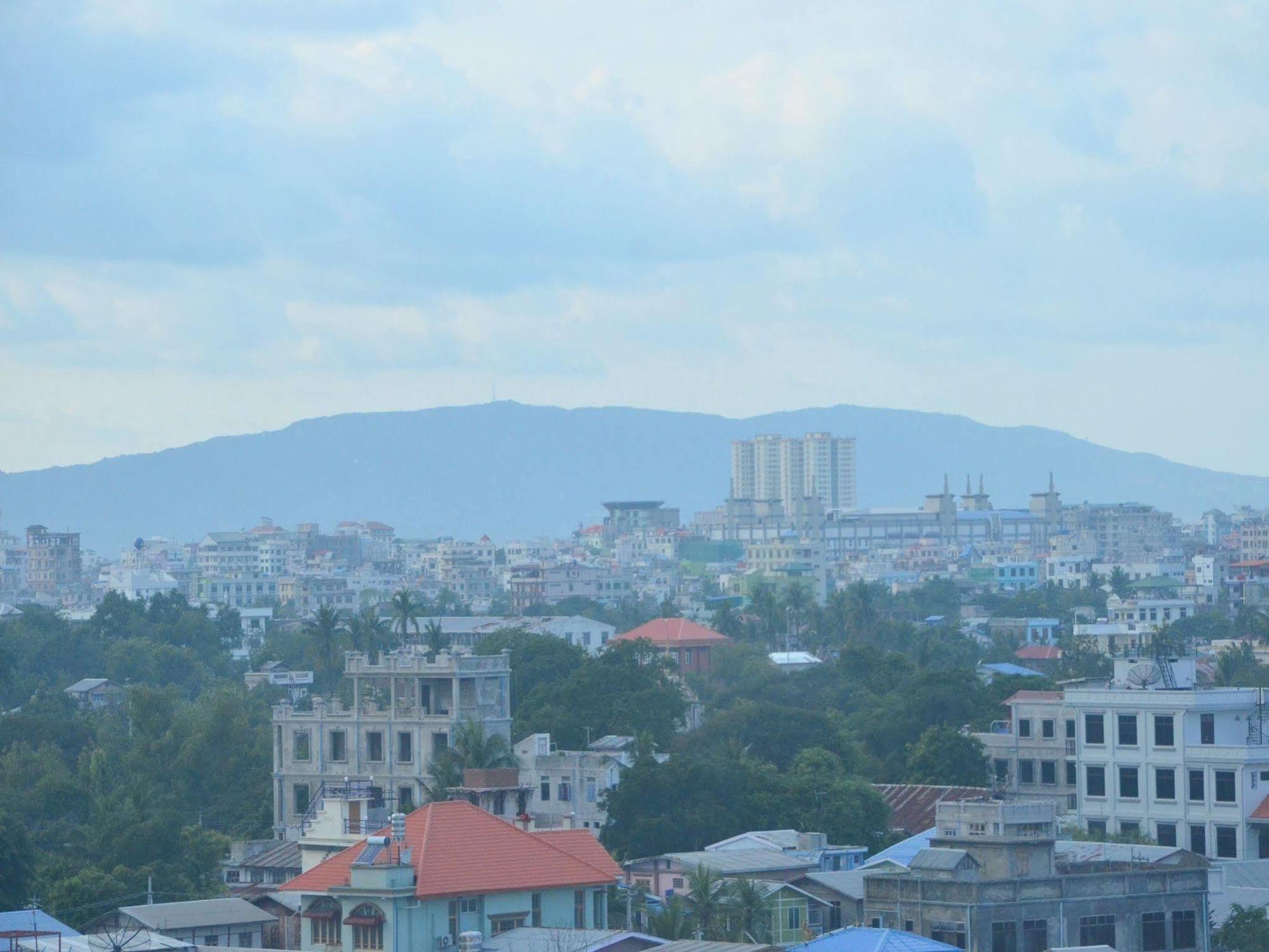 Aung Gyi Soe Hotel มัณฑะเลย์ ภายนอก รูปภาพ